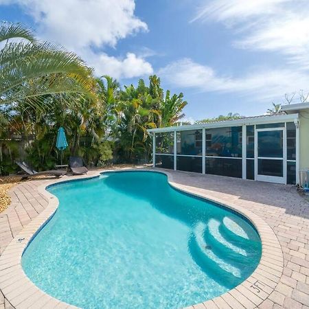 Palm Paradise-Seaside Home W Heated Saltwater Pool فورت لودرديل المظهر الخارجي الصورة